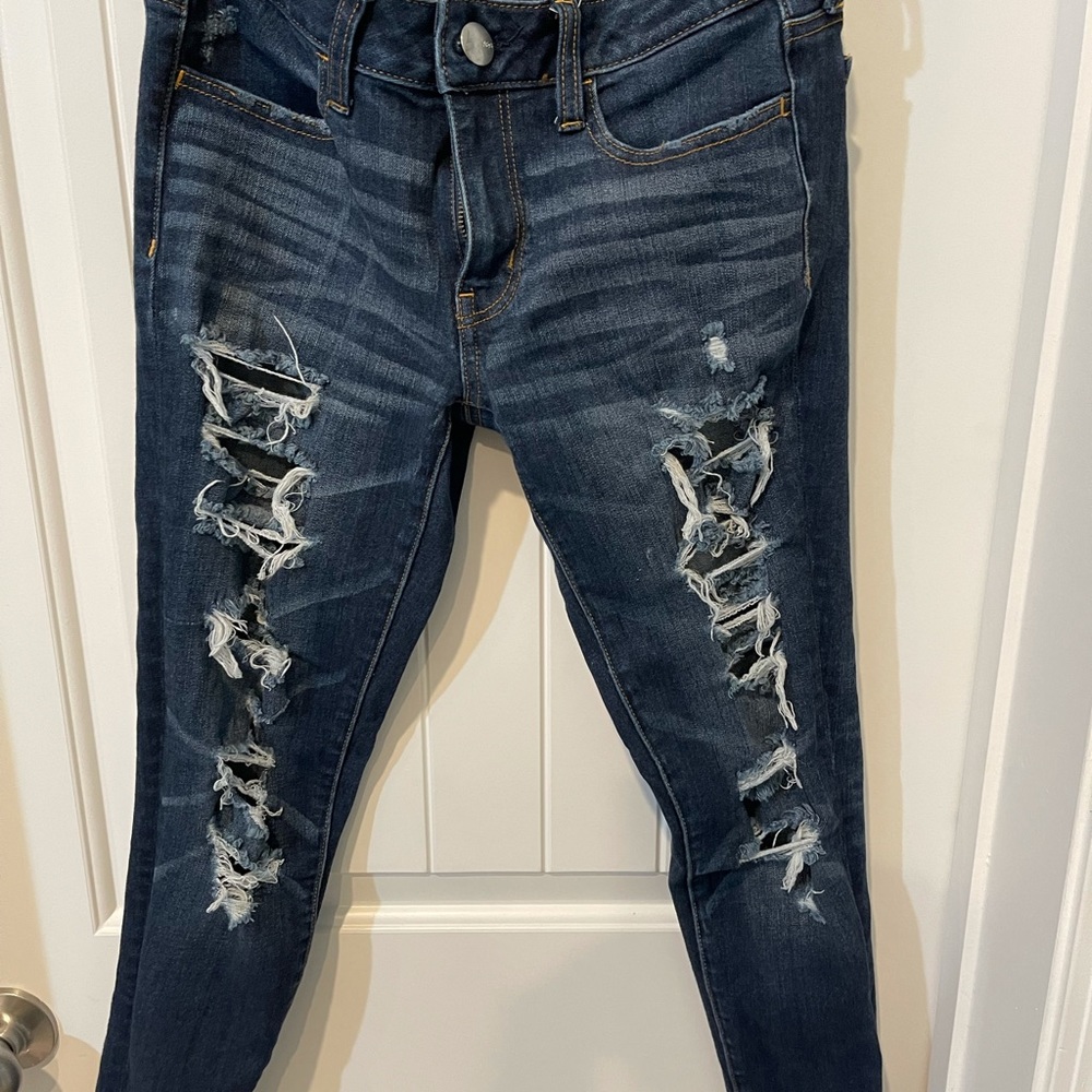 American eagle distressed jegging